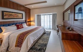 Hotel Fairmount Plaza Near Airport Delhi
